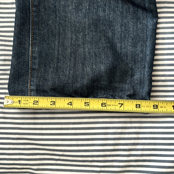 Von Dutch dark blue jeans. Exclusively tailored by 1984. Straight leg. 34 X 32 - Picture 7 of 9